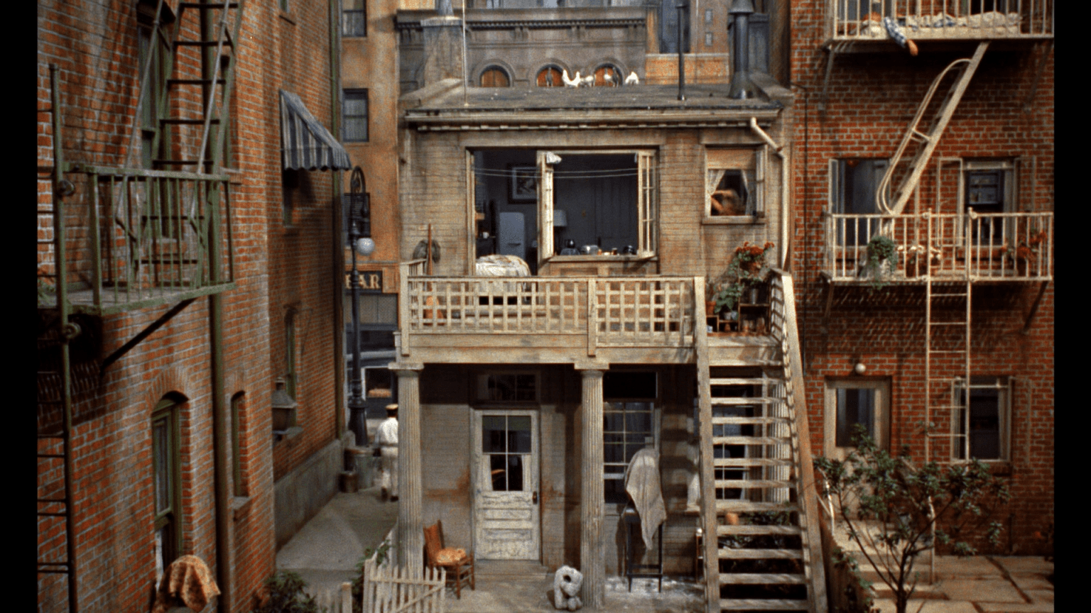 Rear Window 4K UHD Bluray Screenshots HighDefDiscNews