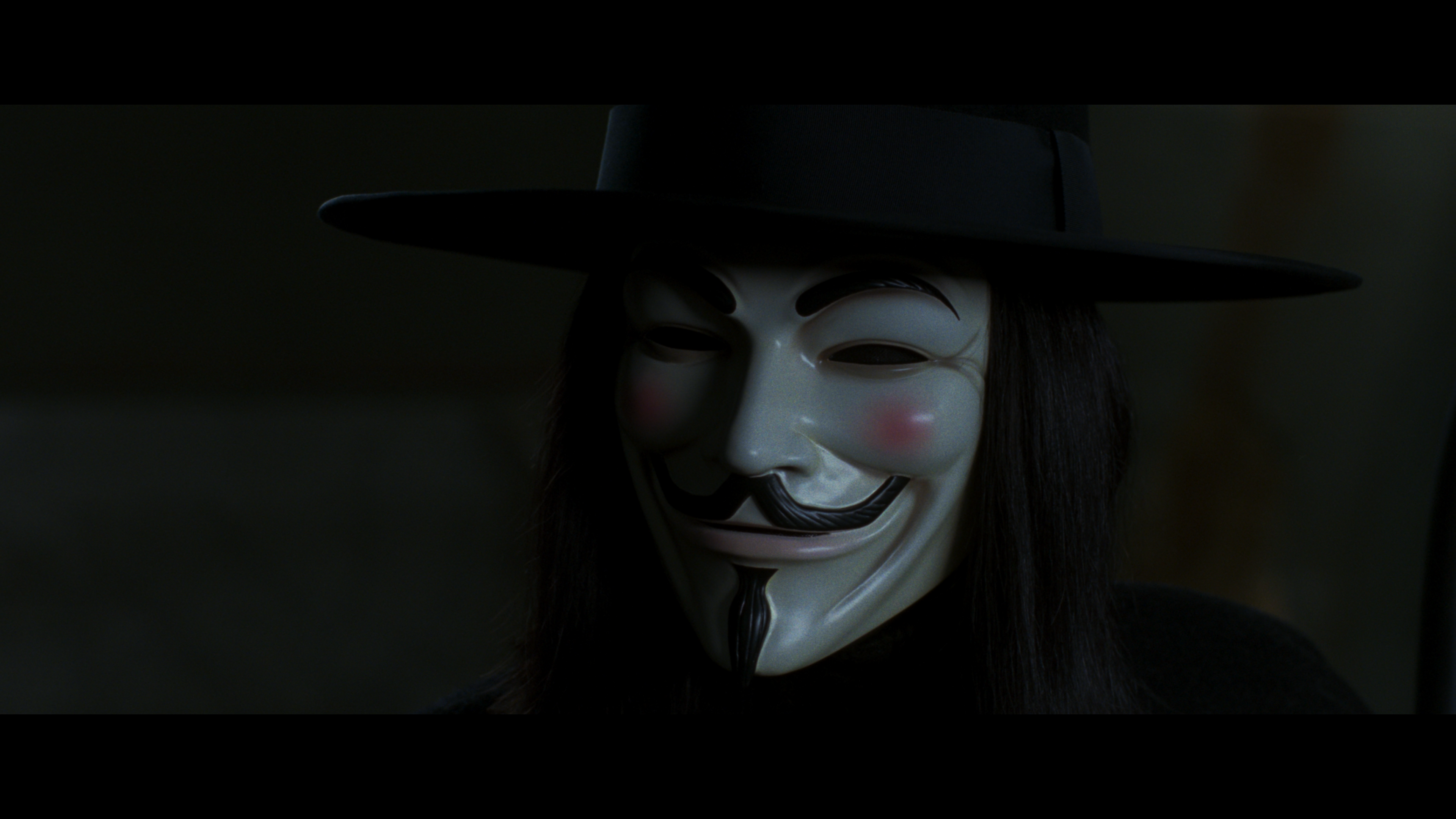 The FilmMaker on X: V for Vendetta. Behind the scenes. Natalie Portman & Hugo  Weaving  / X
